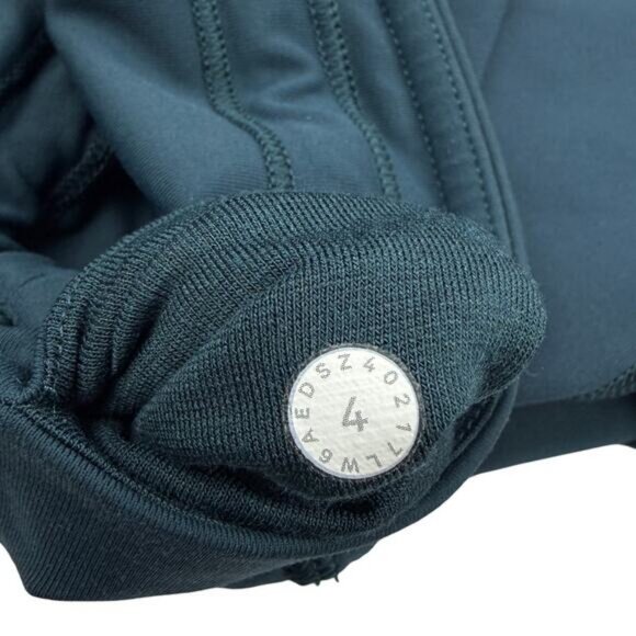 LULULEMON Home Stretch Crop 19" Size 4 Submarine - Picture 8 of 9